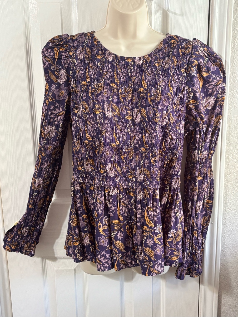 NWT Universal Thread Purple Floral Smocked Long Sleeve Top
